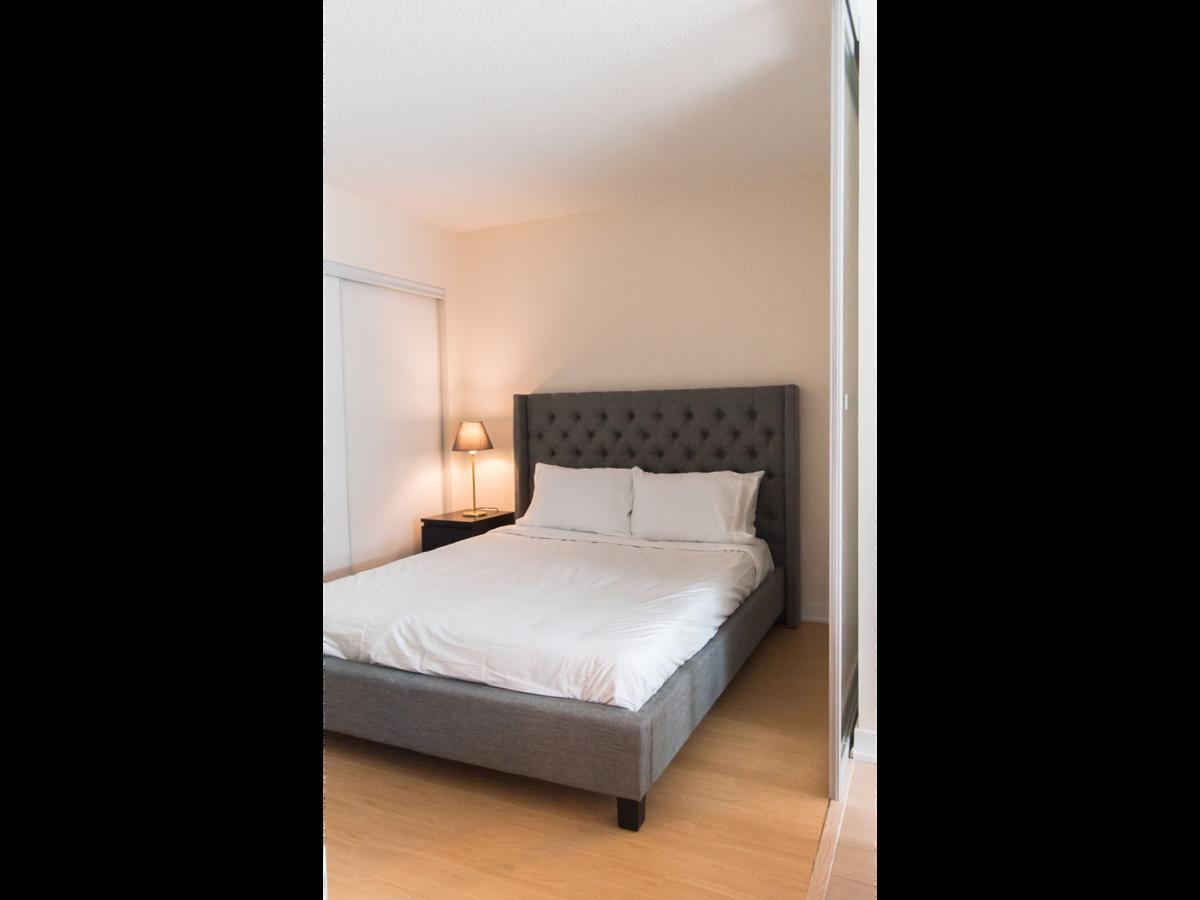N2N Suites - Downtown Lake & City View Apartments Toronto Extérieur photo