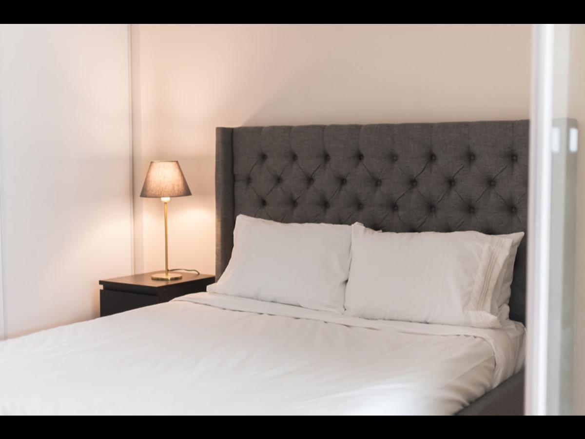 N2N Suites - Downtown Lake & City View Apartments Toronto Extérieur photo