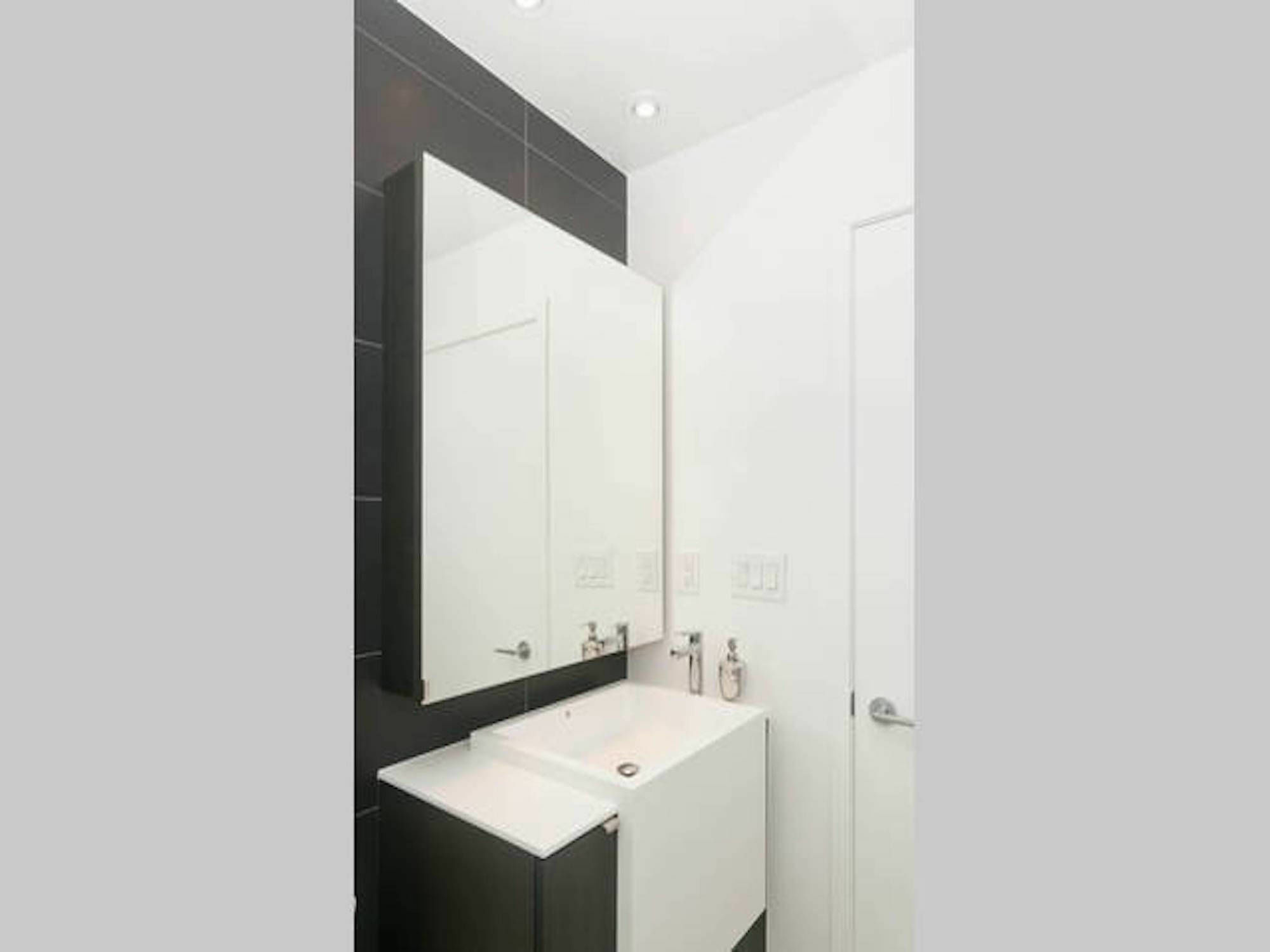 N2N Suites - Downtown Lake & City View Apartments Toronto Extérieur photo